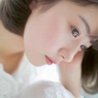 终于我与风烟俱净的你再无瓜葛。 我不断让自己变得优秀