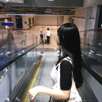 热吻逃避 不愿让你看见我的眼泪