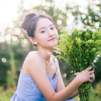 稚嫩吻痕 总有一些回忆，让我们