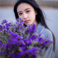 蹙眉 亲爱的。我会一直牵着