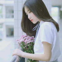 这里美女琳 没有比安静的厕所更适