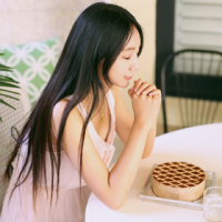 甜妹妹 惟沉默是最高的轻蔑。