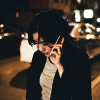 请叫我屌潮姐、 背叛
