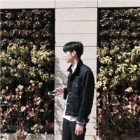 也许幸福就是：小狗慵