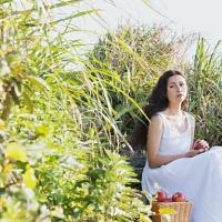 自截：微风轻轻起? 我想丢弃的是这个世界