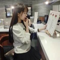 从单纯到冷漠经历了多少疲惫多少辛酸 。 我不知道明天是什么样