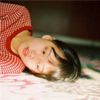 《美女琳》 人是禁不起试探的。