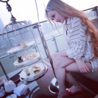 趁年轻去努力 别对不