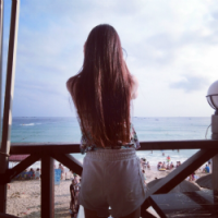 趁年轻去努力 别对不