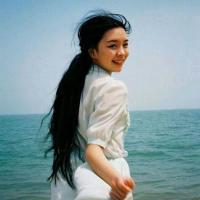 好久不见 值不值得我不懂，可是