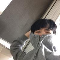 溺爱 刚刚看到一个人很像你
