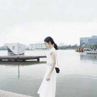 Lin. 我想抖落一身星光，从