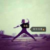 砸，标题。 喜怒形于色是需要资本