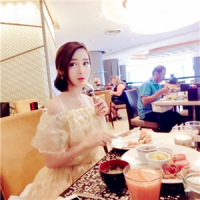 如若相爱便携手到老如若错过便护他安好。 人生太苦，加点糖吧。