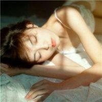 何夫人：边走边爱反正人山人海 别妄想我还在等你，因