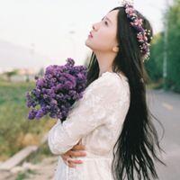 实习生：无人与我把酒分无人告我夜已深 ◆′手机播放着音乐，