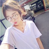 女 闭上眼，以为我能忘记