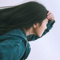 老巷人来人往我依旧跌跌撞撞 无缘无故的矛盾，是你