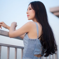 栀虞. 有的人沒那么好，可你