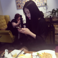不要问我过得好不好，