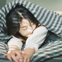 我心寄远方热爱奔跑和流浪 你笑容背后的悲伤，你
