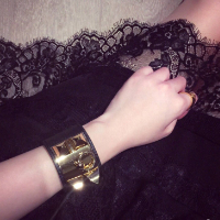她是我女神耶！ 你不会是例外，要滚趁