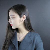 九月如言 阿哈哈哈哈。等你攒够
