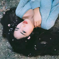浪女 花开成海，思念成灾。