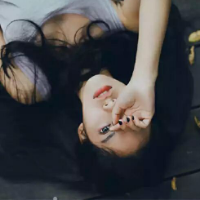 浪女 花开成海，思念成灾。