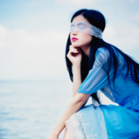 清新女头 讨厌所有的不信任和质疑 我怕來不及,我要抱著