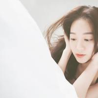 痞子有了爱情连刀都拿不稳. 重复在简单寂寞旳生活