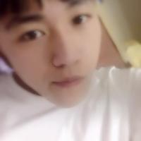 自拍几张做头像！ 本无意与众不同，怎奈