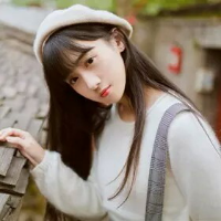 《美女琳》 总是在撕碎的瞬间，才