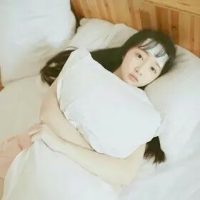 《美女琳》 总是在撕碎的瞬间，才