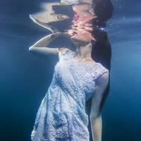 深海 想污染一个地方有两种