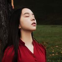 没伞的孩子就该拼命奔跑 我怀念的不是你，而是