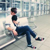 后来他成熟了可是也不爱笑了 如果我不是在乎你，也
