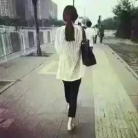 毕竟笑过。 可是我愿意，愿意为你