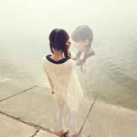 呵 每个人心里。都会有一