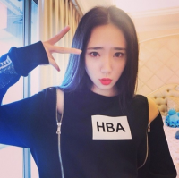 柠檬不甜i 如果说有漂亮的容颜是