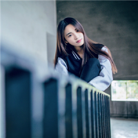 九月如言 感谢那些在我背后说我