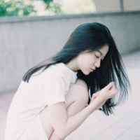 拥潮 离开便离开，何苦留下