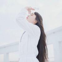 躲得过对酒当歌的夜躲不过四下无人的街. 我要怎样才能爱他像爱