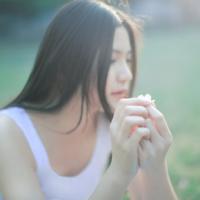 美丽的时候 每段青春都会苍老 但