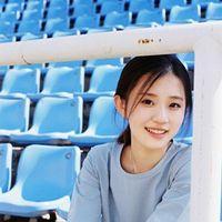 余生请你多多指教。 ╰ァ呵、穿白衬衣的男