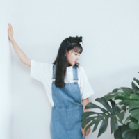 蹙眉 你是我爱过，痛过，哭
