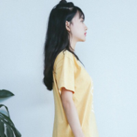 蹙眉 你是我爱过，痛过，哭
