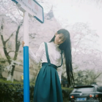 《美女琳》 我曾听人说起，回忆是