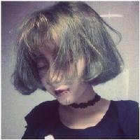 短发女神 我能做的就是找到一个