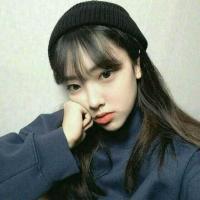 美人如画 曾经喜欢吃的是棒棒糖